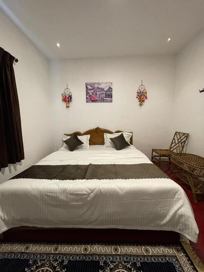 אוטי Sandy Holiday Home 5 Bhk מראה חיצוני תמונה