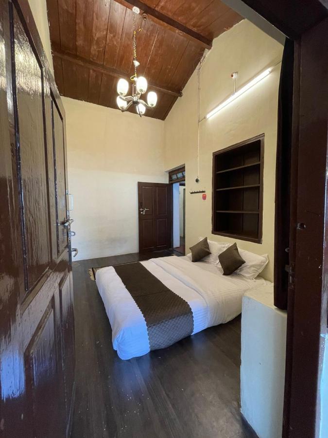 אוטי Sandy Holiday Home 5 Bhk מראה חיצוני תמונה